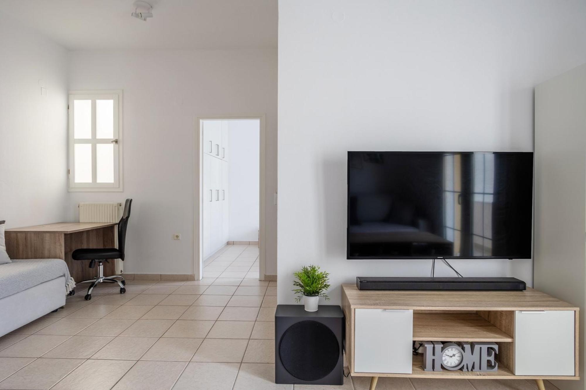 Apartment Minimal In Heraklion (Crete)